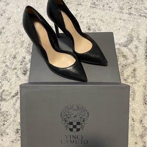 Vince Camuto high heels in black